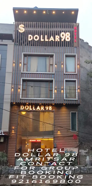 Hotel Dollar 98