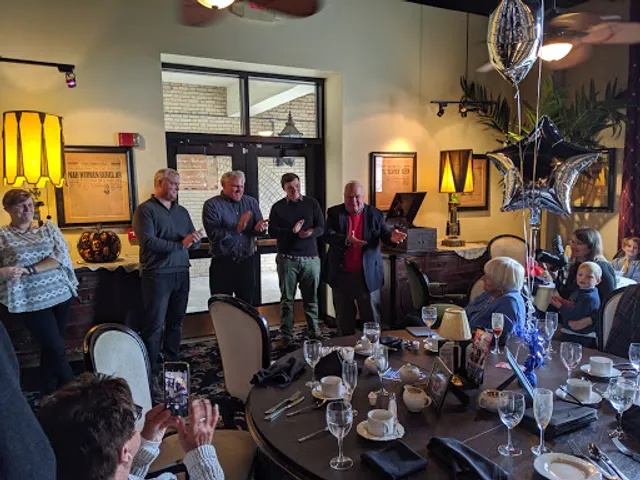 Luciano's Restaurant