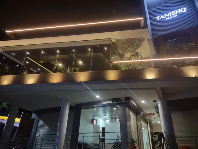 Hotel Jayasvi Restaurant & Lodging