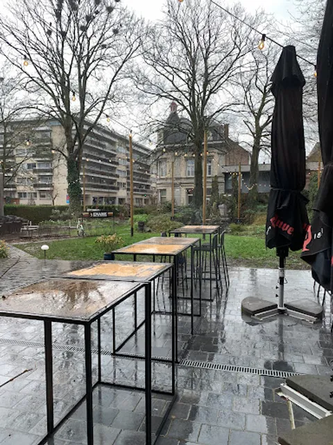 The Backyard - Ronse