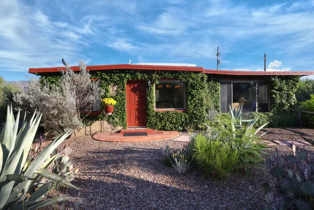 The Casitas at Smokey Springs Ranch