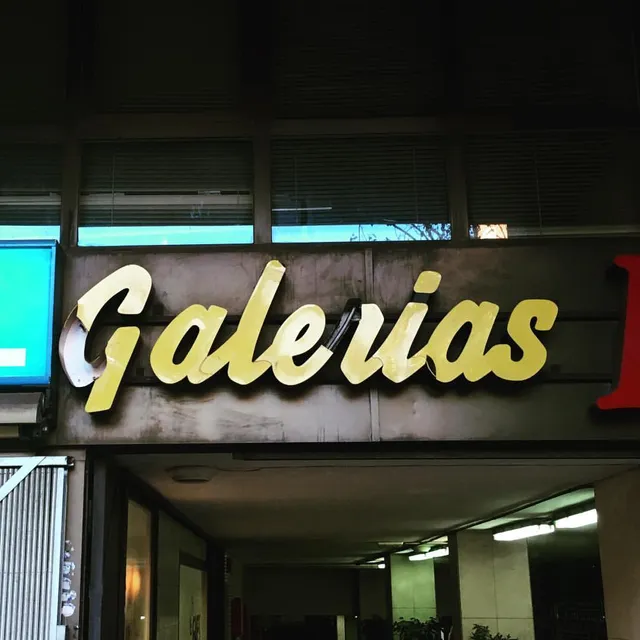 Galerías Mistral
