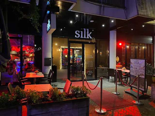 Silk | Sushi & Asian Dining
