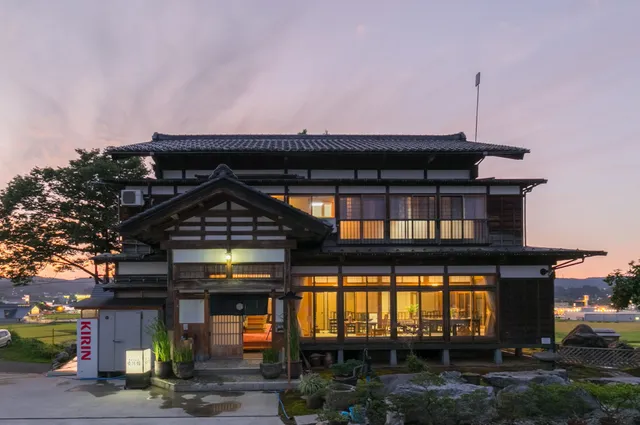 Tokamachi Fureai Kouryukan and Cafe Miharashi