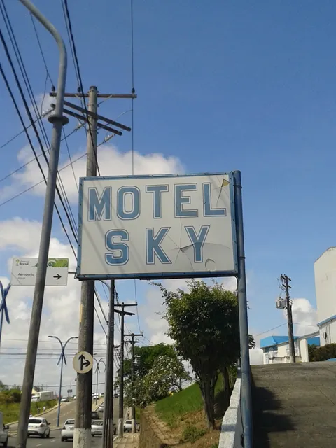 Motel Sky
