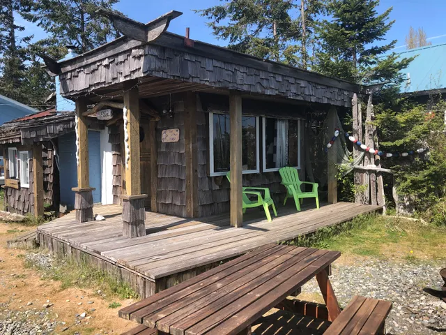 The Breakers Beachfront Resort