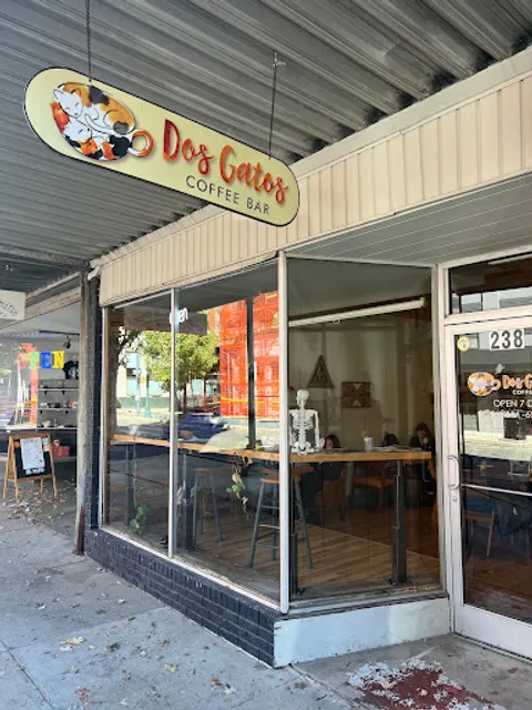 Dos Gatos Coffee Bar