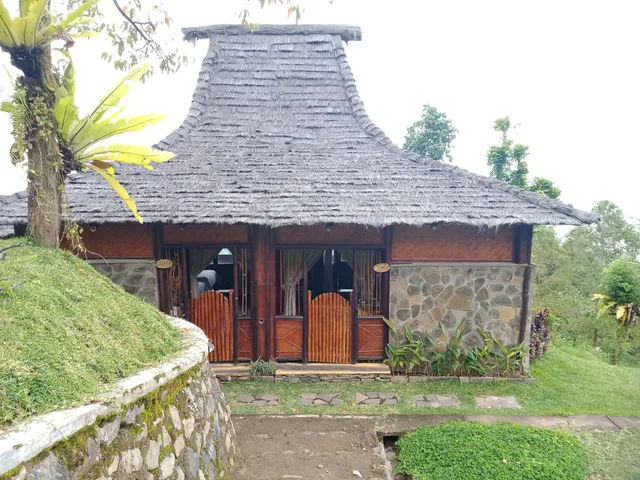 Kelimutu Paradiso Resort