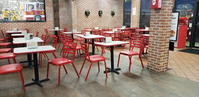 Firehouse Subs Lakewood Plaza