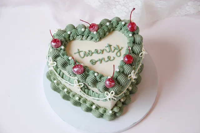 Cakes n Books Bakery