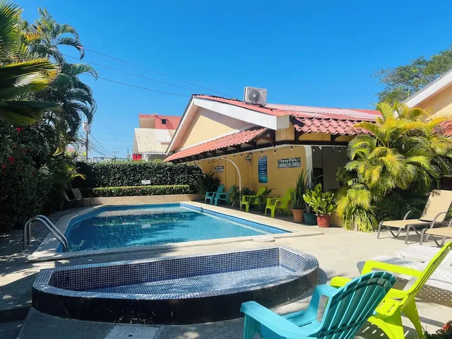 Hotel Cabinas El Coral