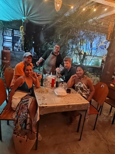 Pazza Pasta Pizza Hub - Bantayan Pizza - Italian Restaurant & Pizzeria