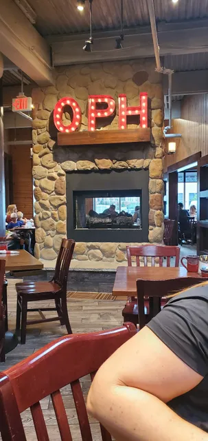 Colonial Marketplace