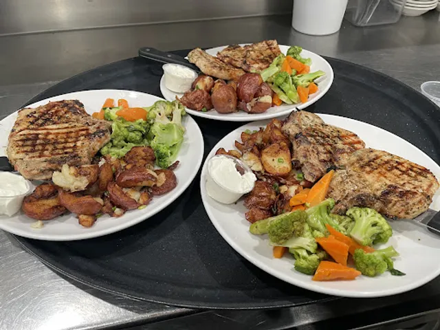 Milestone Grill Warren