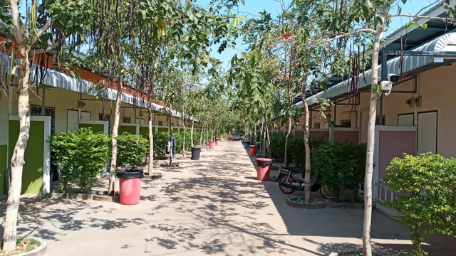 Thana Park Dormitory