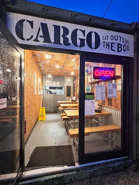 𝗖𝗔𝗥𝗚𝗢 @ Porthleven