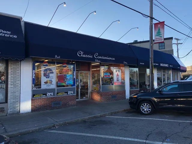 Classic Market (Smoke Shop, Convenience, cigars)