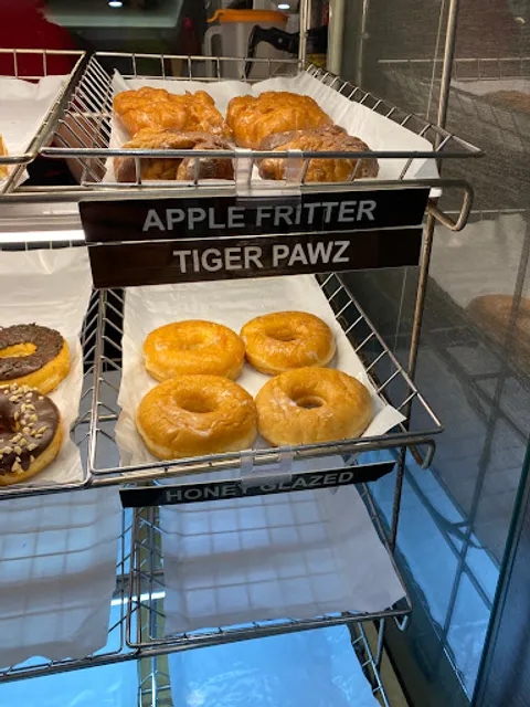 New Bistro Deli Cafe