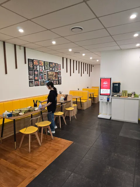 Eden Noodles Meadowland 四川担担面东区店