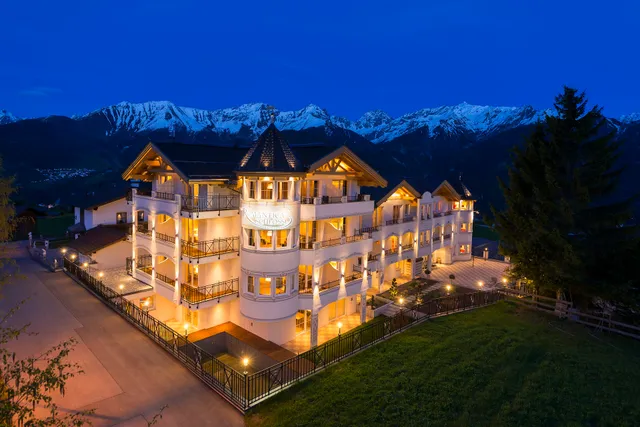 Romantica Schlössl Aparthotel - Garni Fiss