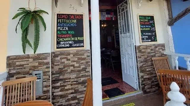 La Flor De La Canela