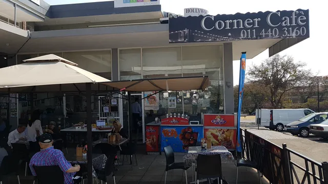 Corner Cafe
