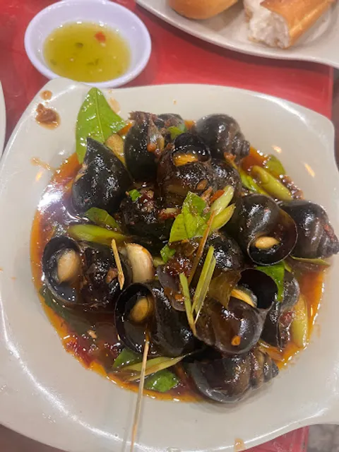 Ốc Bà Nội Quán