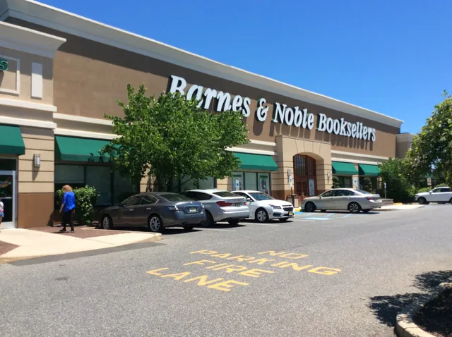 Barnes & Noble