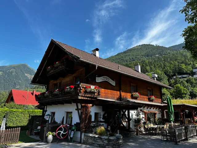 Almhütte zwei Welten