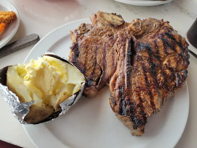 Columbine Steak House & Lounge