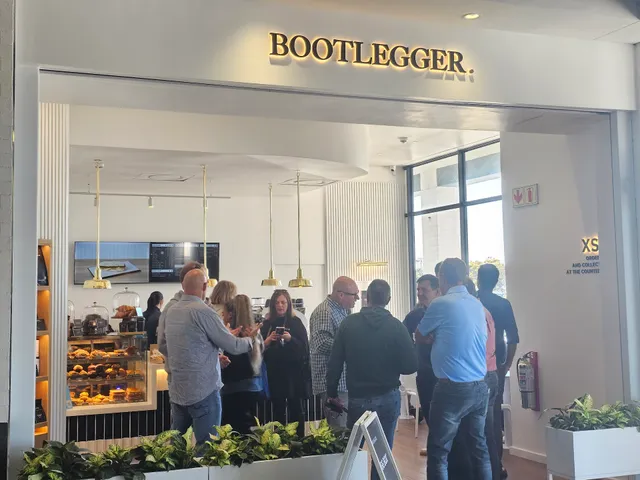 Bootlegger XS Laguna Mall