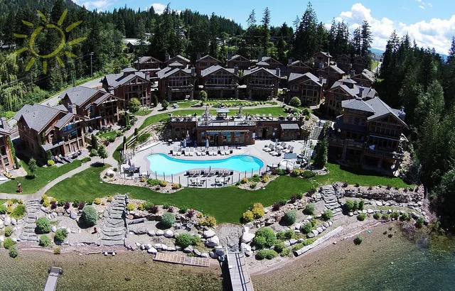 Carmel Beach Private Lodges