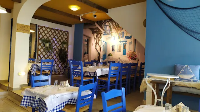 Sarantoulis Greek Tavern