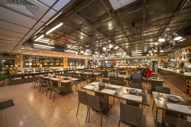 海城牛排百匯自助式吃到飽