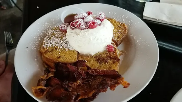 Bread Winners Cafe & Bakery