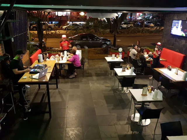 Sport Wings - Laureles