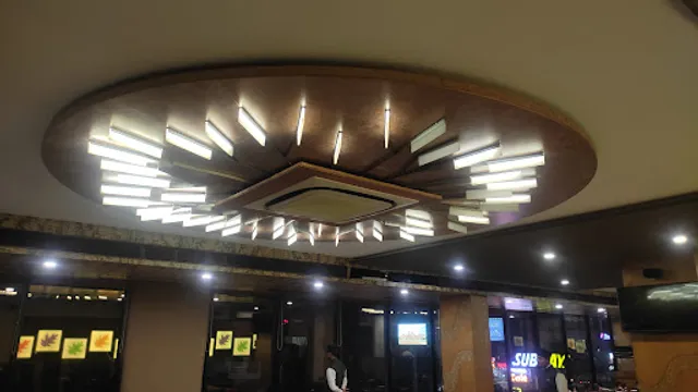 Oak Leaf Restaurant & banquets