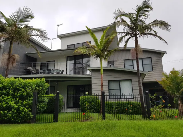 Beach House @ Kendalls