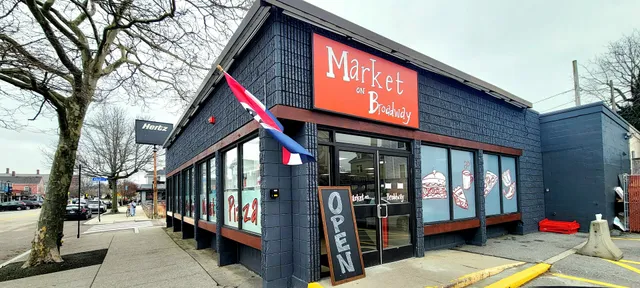 Market on Broadway