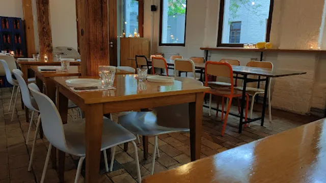 Loes & Krikke - in Colonia - seizoensrestaurant & catering