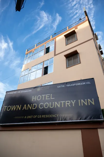 Hotel Town and country inn