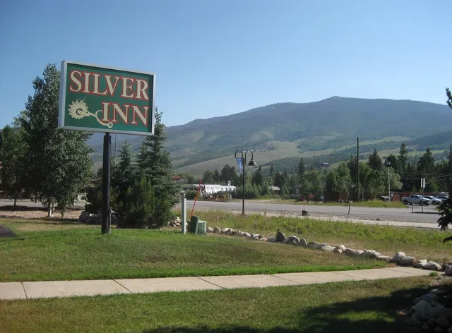 Silver Inn