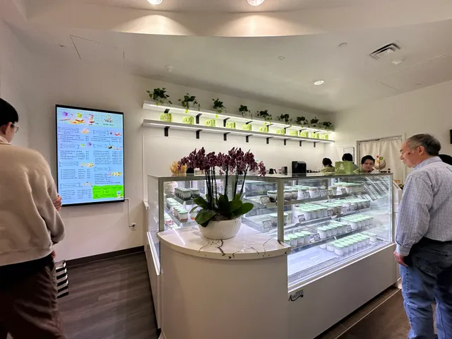 Yezi Coconut Dessert (Bellevue Square)