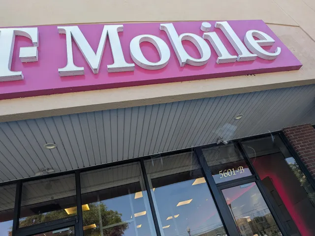 T-Mobile Authorized Retailer