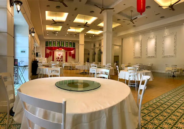 Bei Zhan Restaurant • 北棧