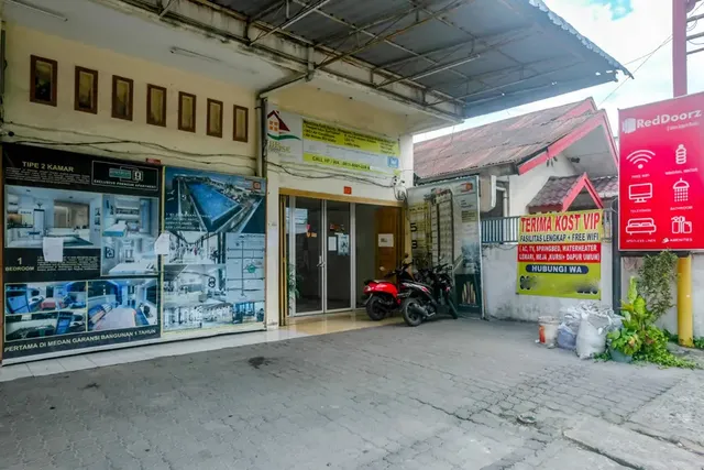 RedDoorz @ Jalan Japaris Medan