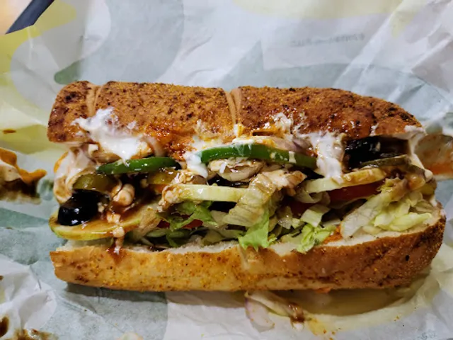 Subway Juhu Tara