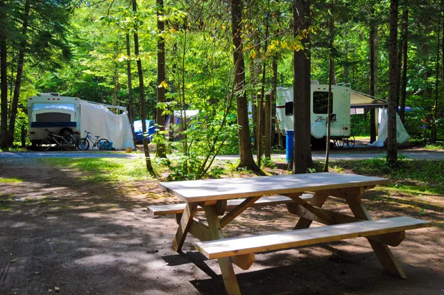 Outdoor Beauport Centre