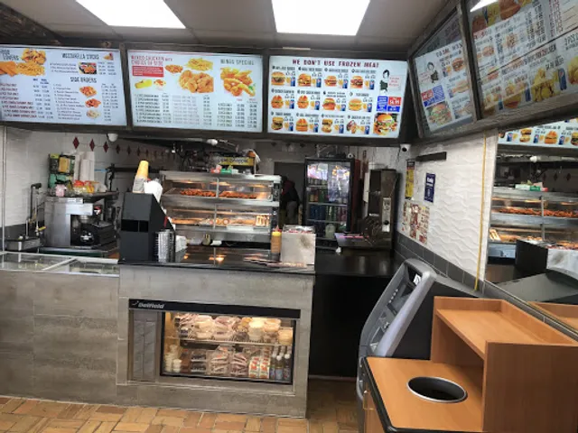 Crown Chicken & Burger