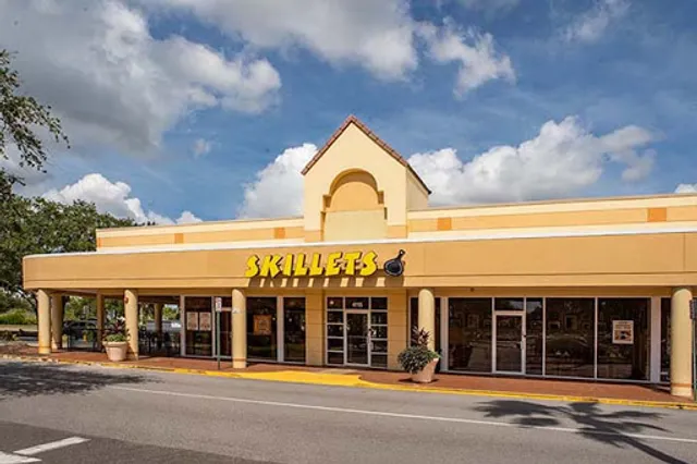 Skillets - Venice - Village Shoppes